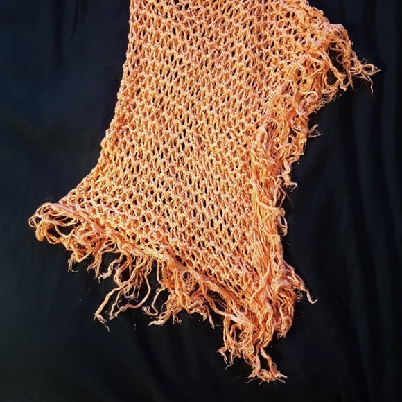 MADE IN USA | GUESS Women's Peach/Orange Mesh Beach Shimmer Shawl - Picture 3 of 4